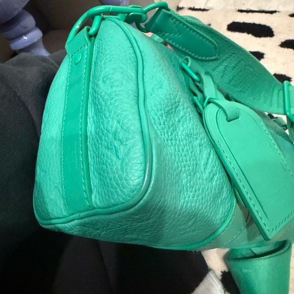 Keepall Bandouliere Bag Monogram Taurillon Leather 25 green rare AUTH ex cond - Picture 8 of 15